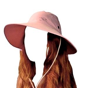 Arc’teryx | Sinsola Hat | L/XL | Bliss (Soft Pink) | NEW / WITH TAGS ATTACHED